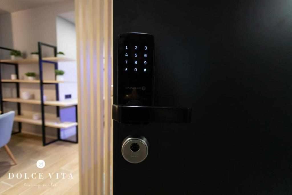 Apartamento Milano Living Suites En Vila Real ภายนอก รูปภาพ